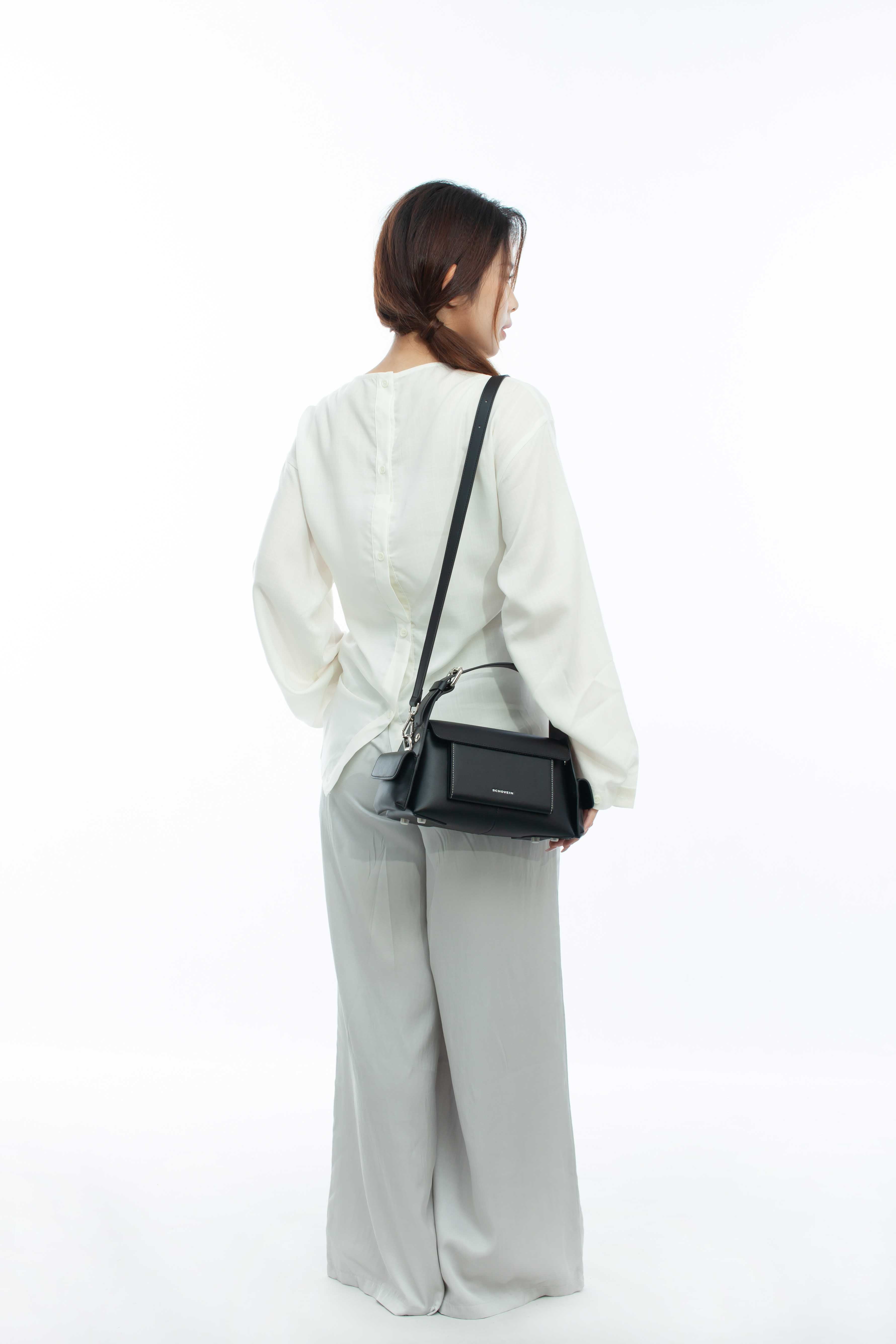 JUVIE-BLACK 1.0