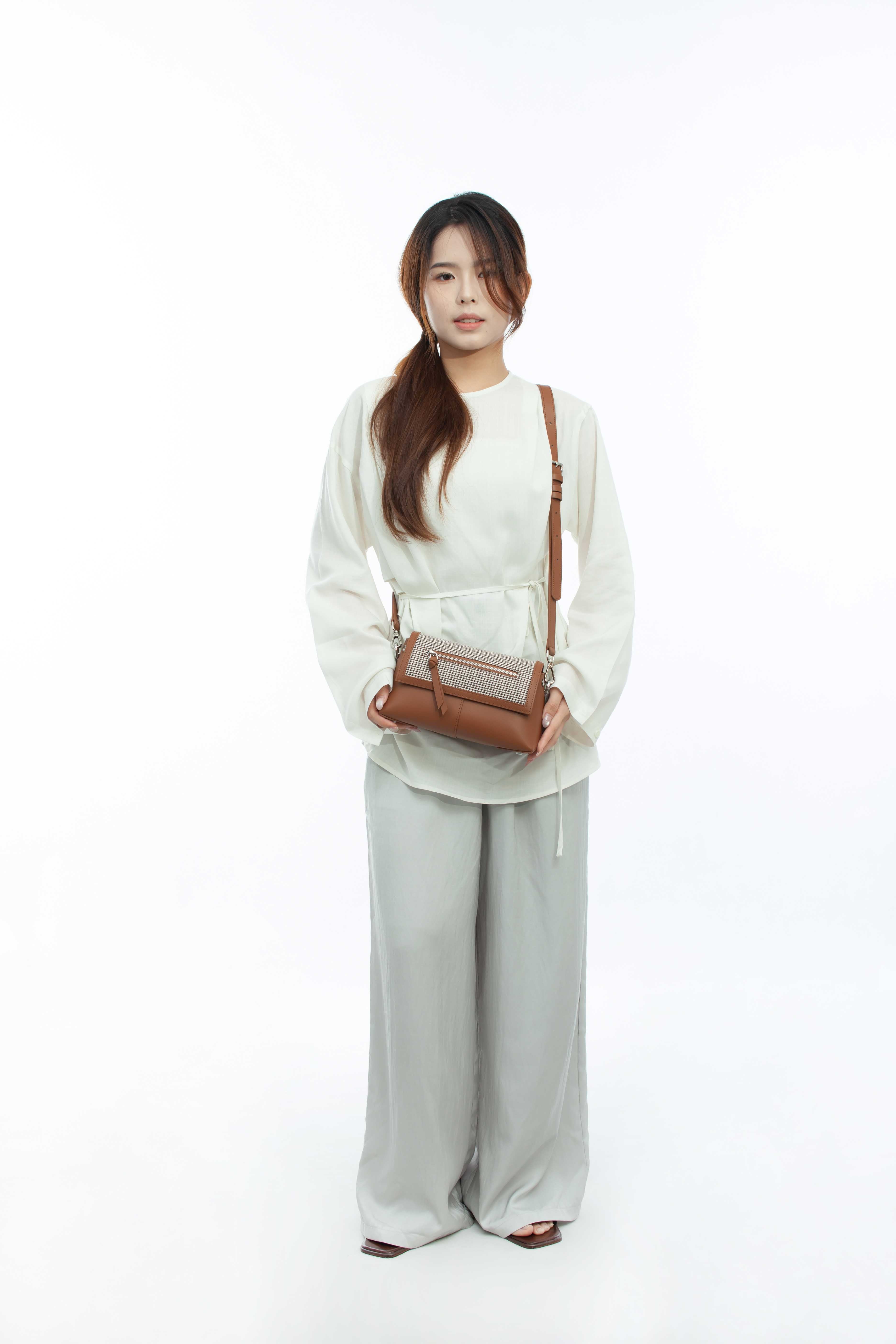 JUVIE-BROWN 1.0