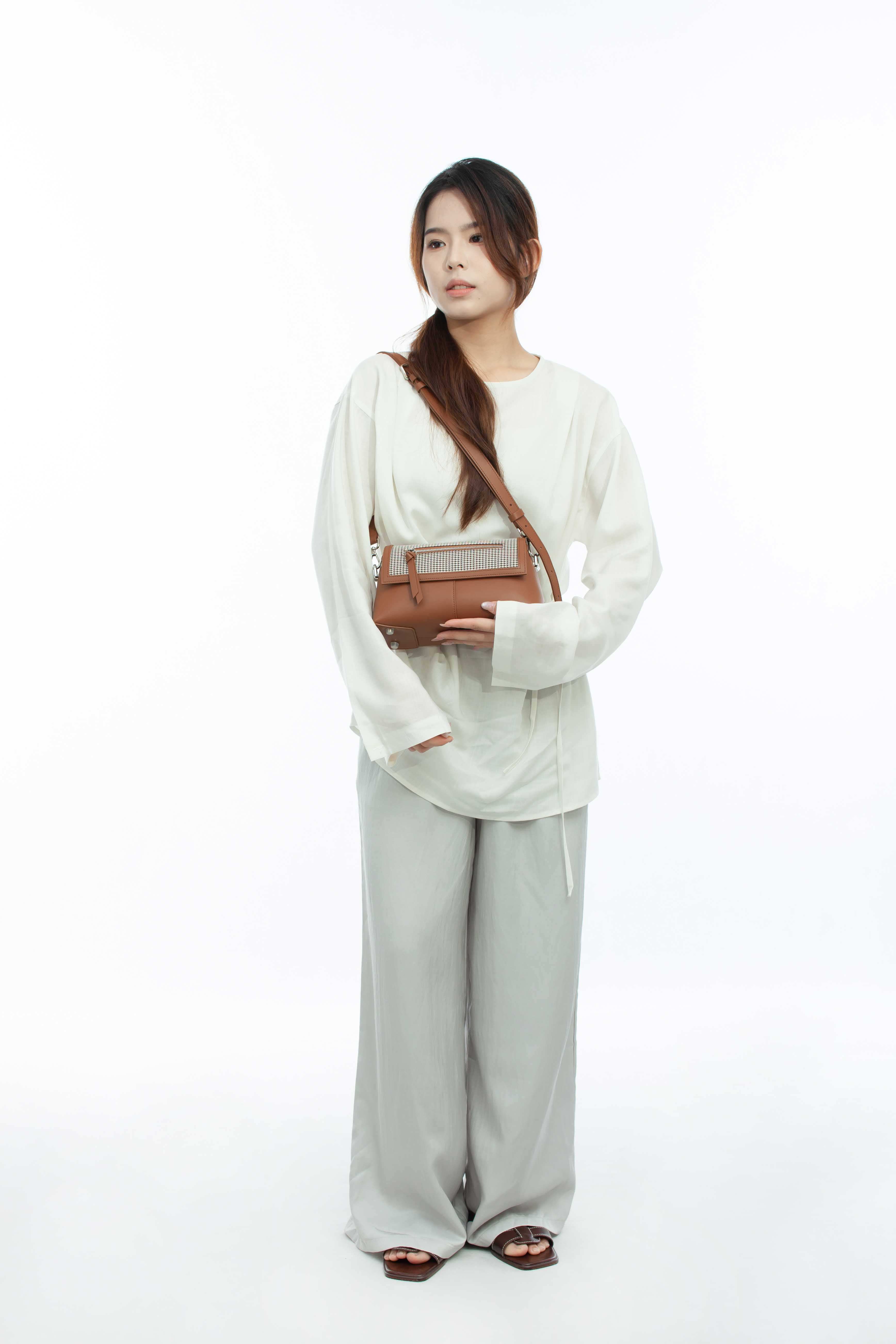 JUVIE-BROWN 1.0