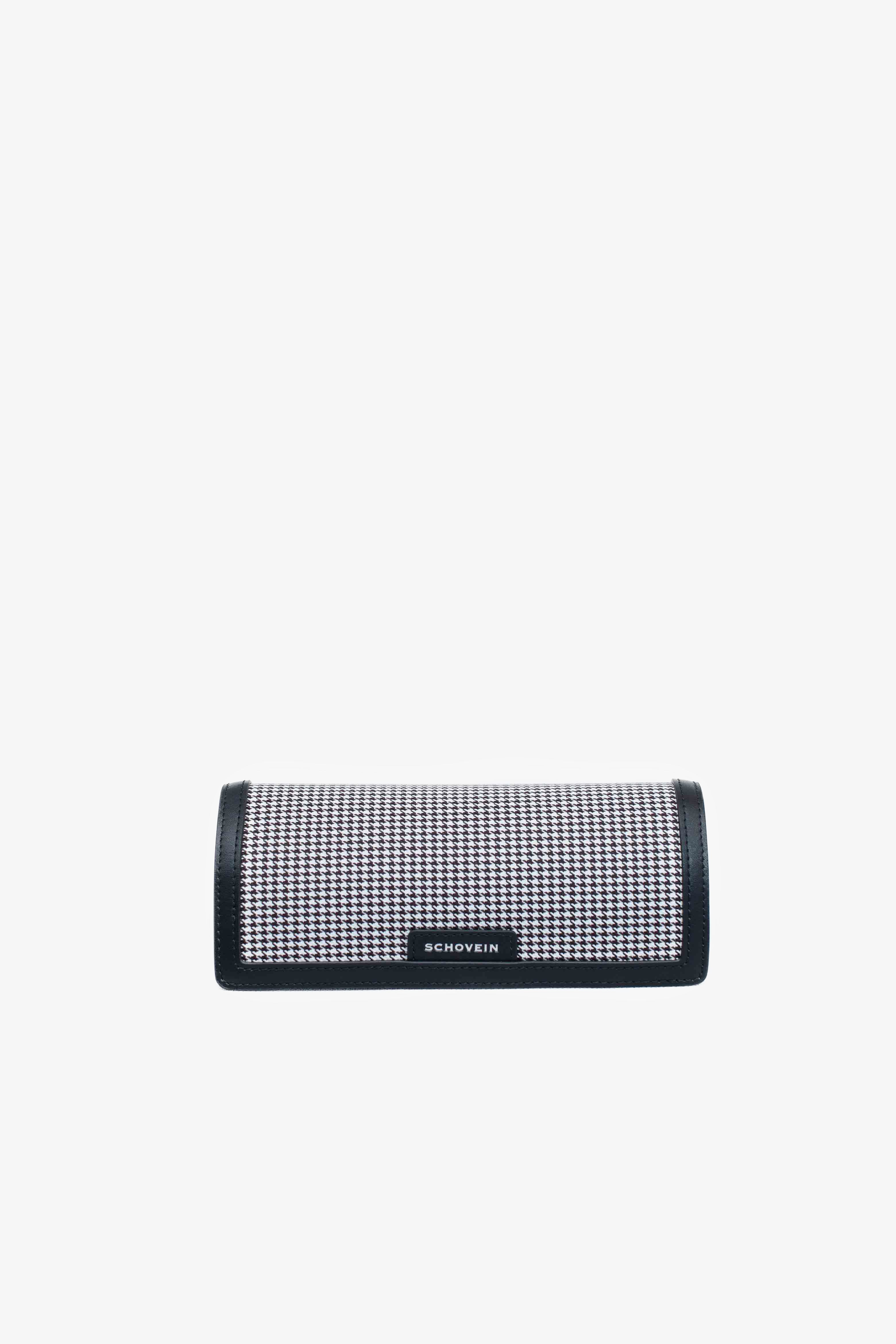 JUVIE-BLACK 1.0