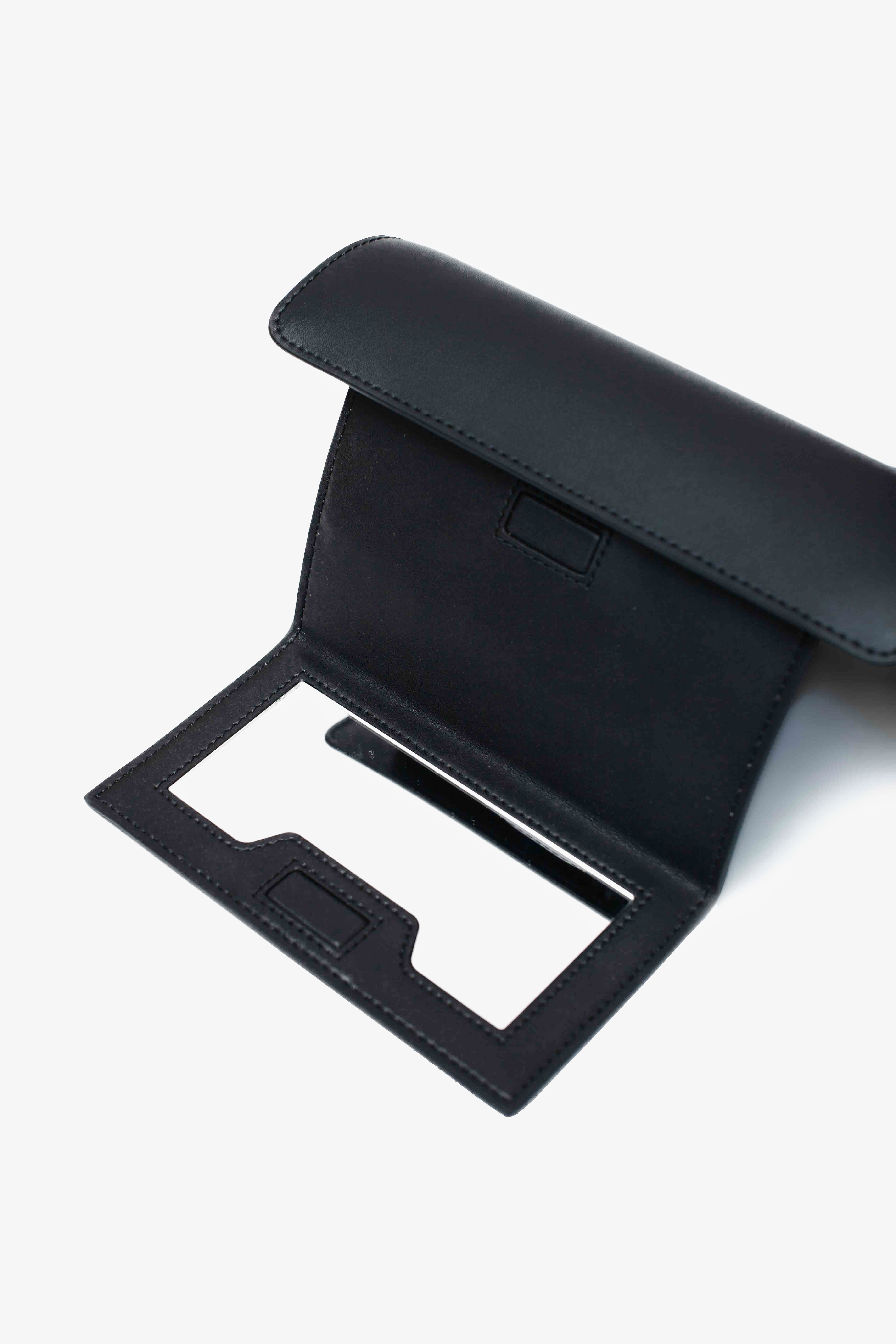 JUVIE-BLACK 1.0