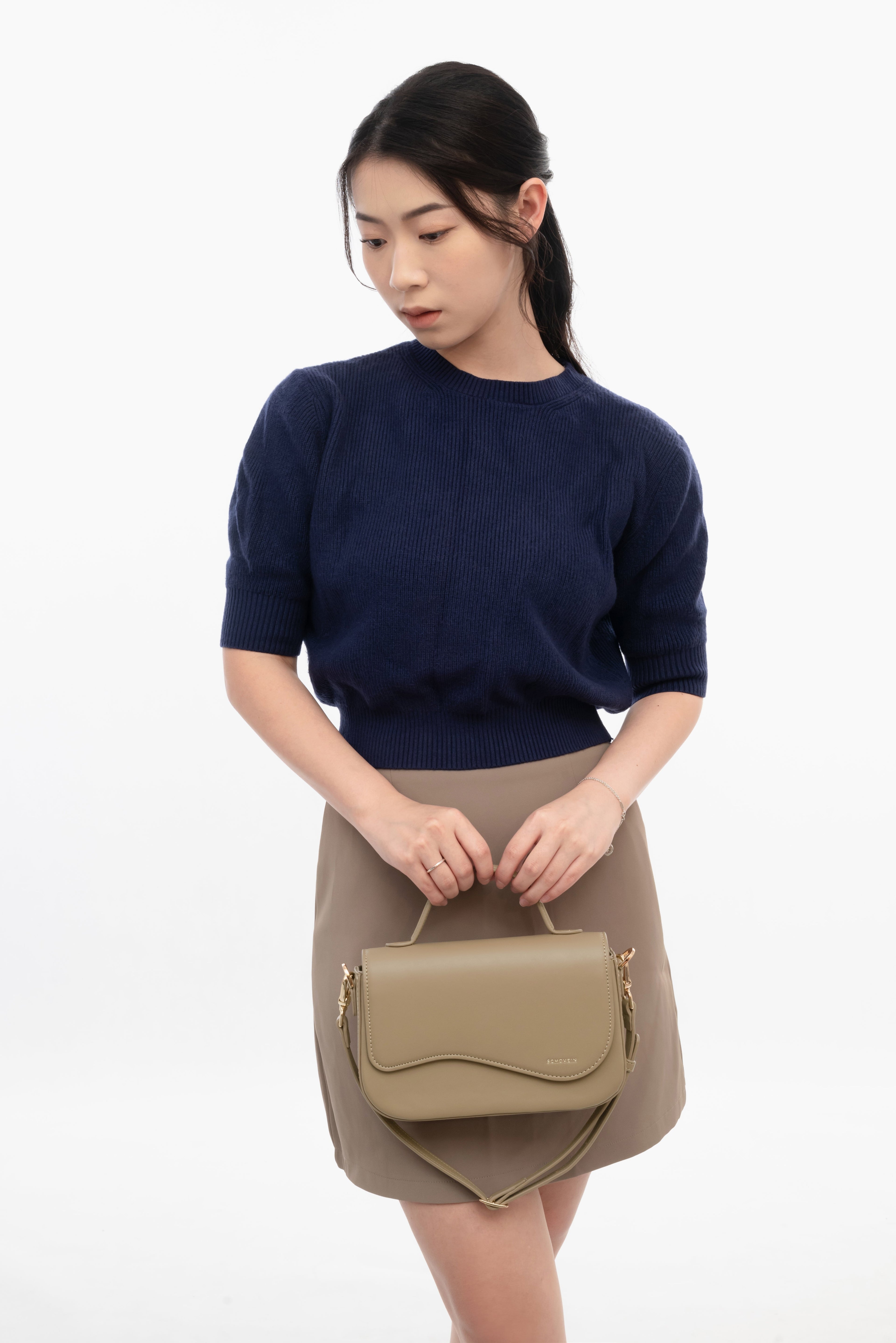 VARRIE HANNA OAK GREY COVER