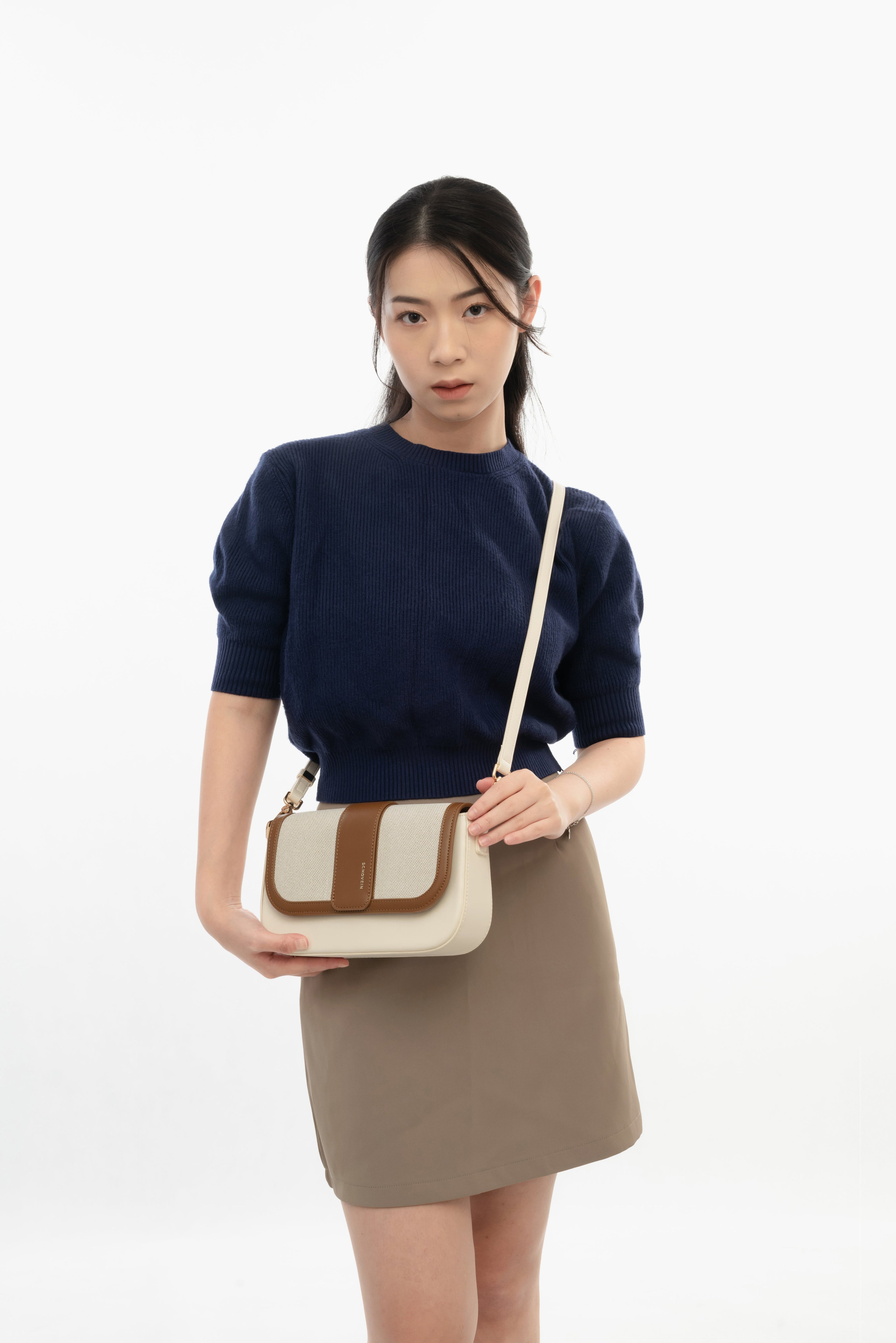 VARRIE CANNVA BROWN COVER
