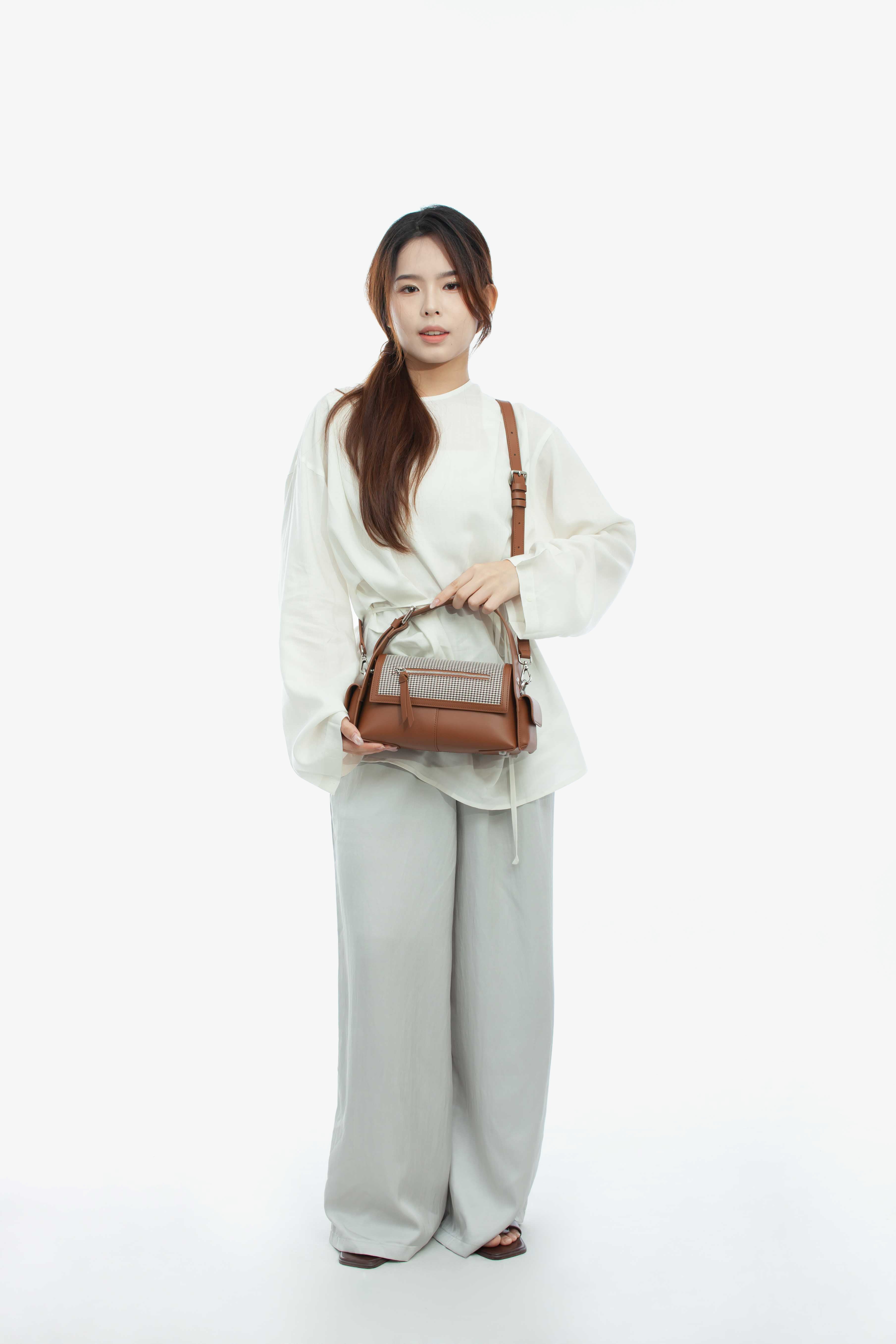 JUVIE-BROWN 1.0