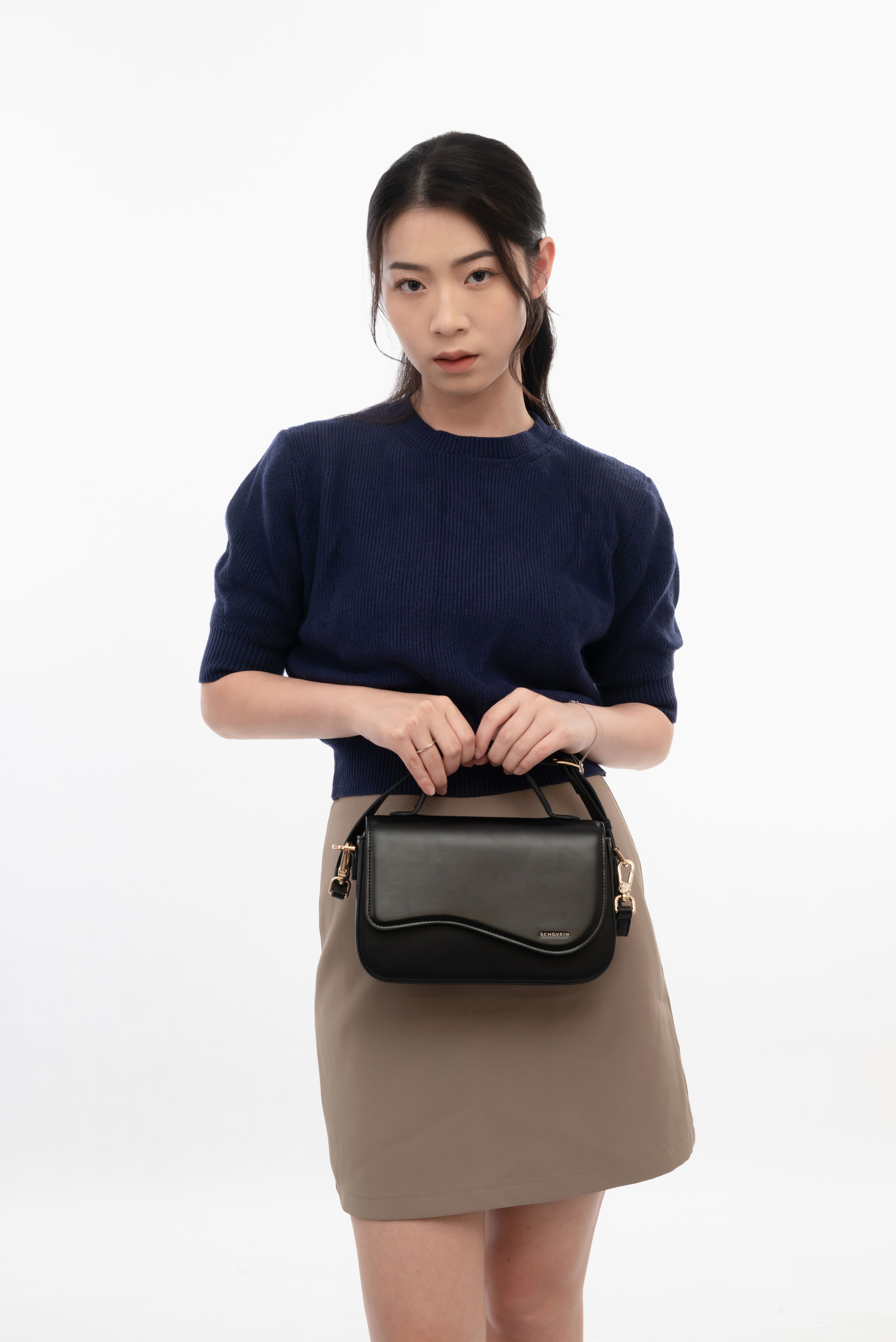 VARRIE-BLACK